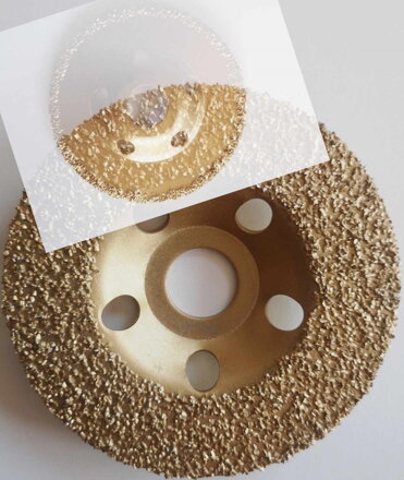 Disc oala placat cu carburi metalice  Ø 115 mm garnulatia Medie lateral  Disc oala placat cu carburi metalice  Ø 115 mm garnulatia Medie lateral